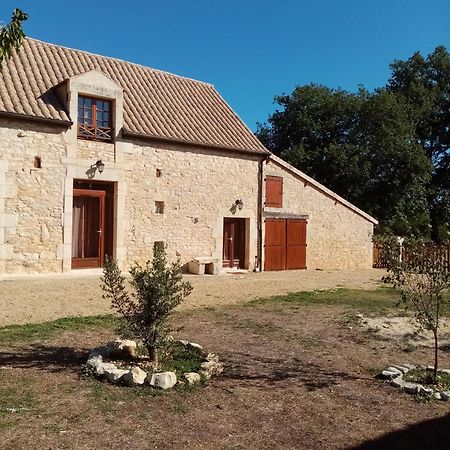 Gîte chic bohème ethnique inspirant au cœur du Périgord Noir Ajat Esterno foto